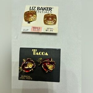 (R27) T’ACOA– Red Rose Stud Earrings (posts)Liz Baker clip on Vintage